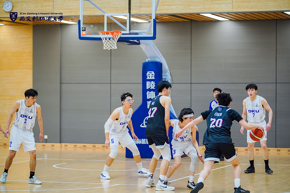 绕保罗